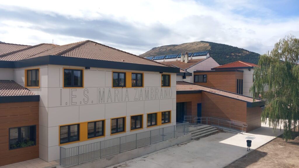 IES María Zambrano - envolvente energética - fachada ventilada